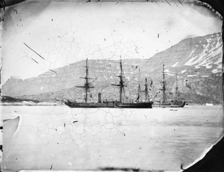HMS-Pheonix-(1832)-and-HMS-Diligence-(1814)_NMM blog1_web 0-2